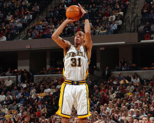 活的防守反 活的防守反