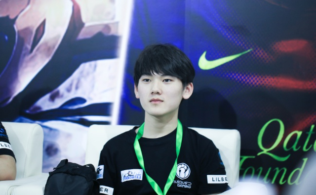 ss战以三 ss战以三