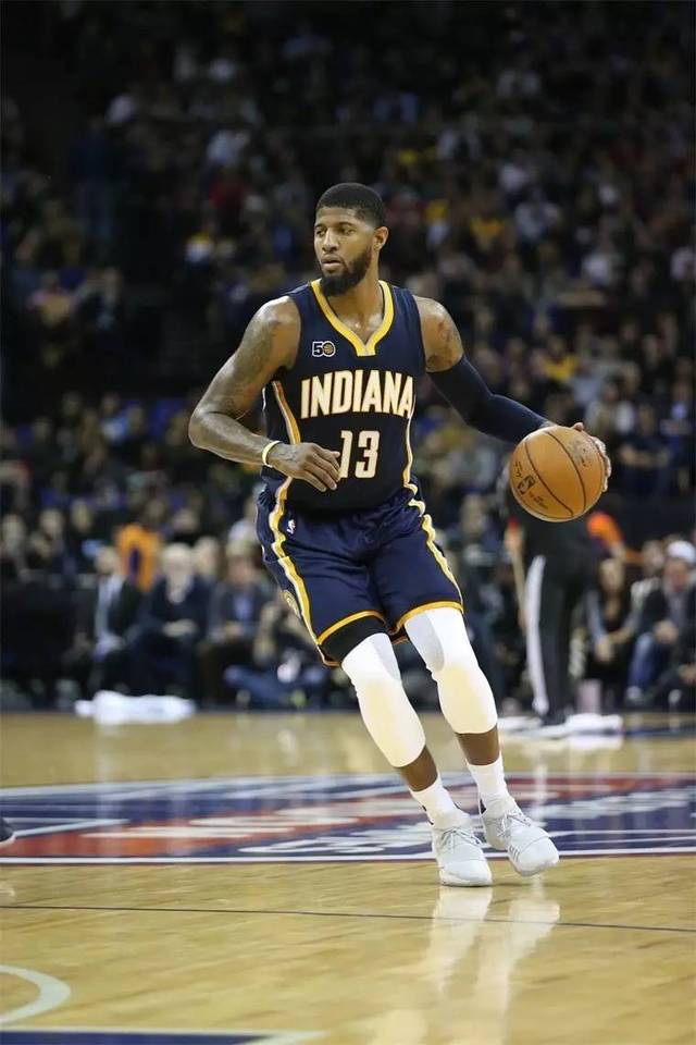 中路到肋部 中路到肋部